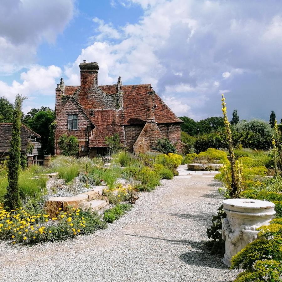 Meadow Cottage Bed & Breakfast Hawkhurst Bagian luar foto